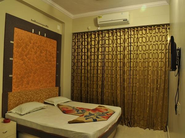 Hotel Relax Inn Diu Bagian luar foto