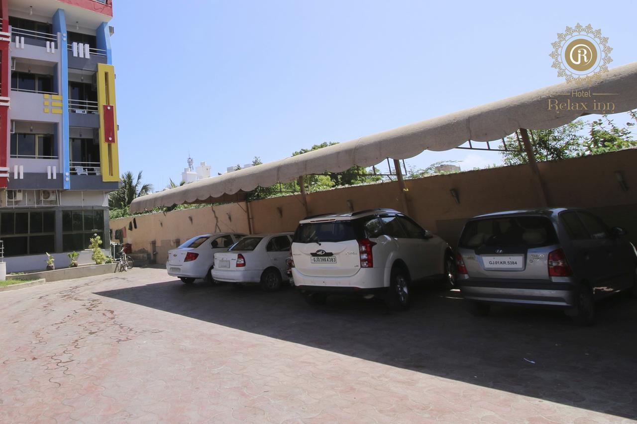 Hotel Relax Inn Diu Bagian luar foto